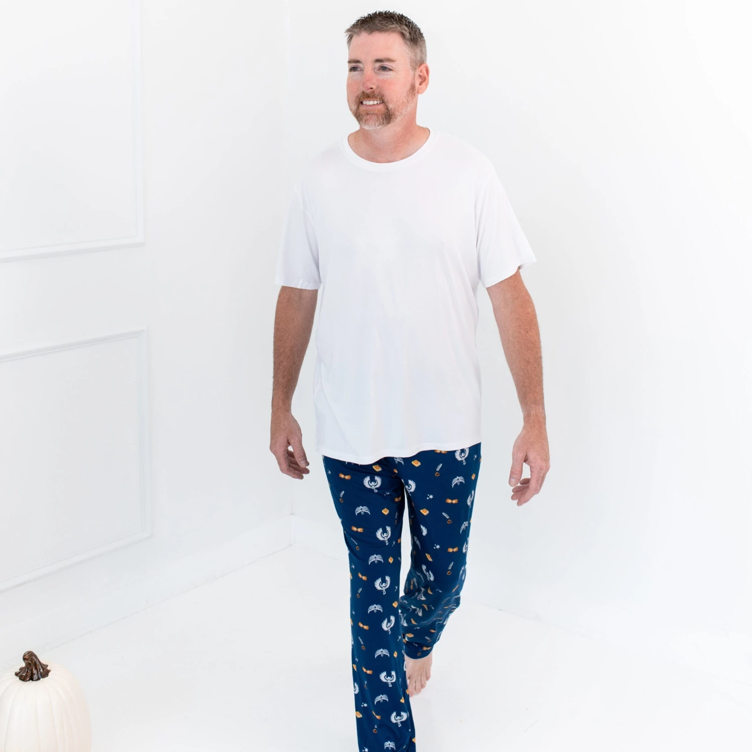 Men's Lounge Pants In Ravenclaw™ - Image 3