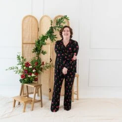 Women's Long Sleeve Pajama Set In Midnight Poppies