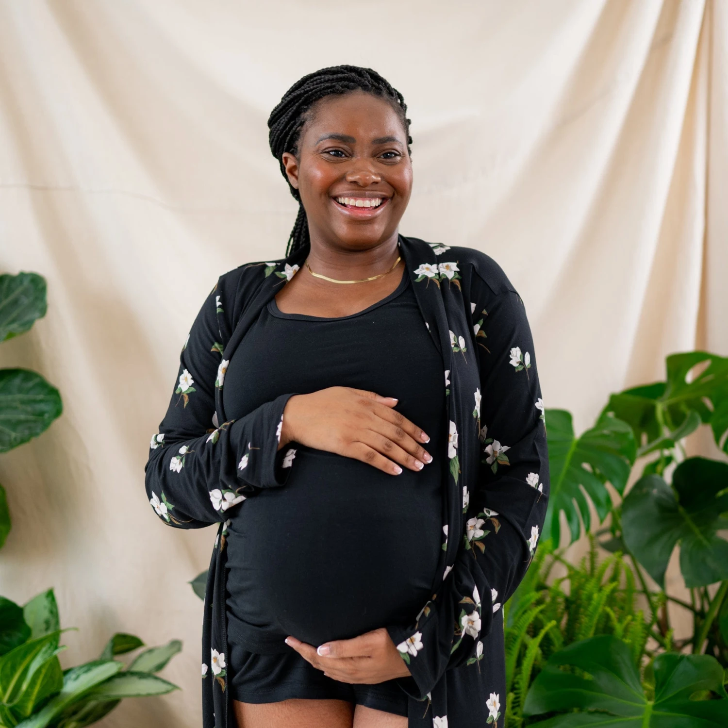 Women’s Lounge Robe In Big Midnight Magnolia - Image 3