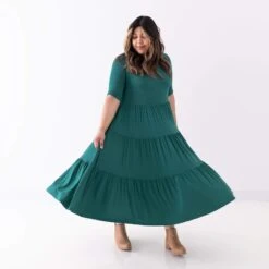 Women’s Tiered Dress In Emerald